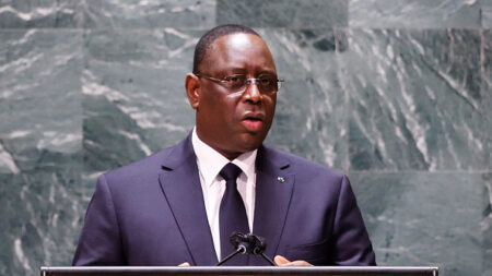 Sénégal: le président ordonne des mesures d’urgence face à l’émigration clandestine