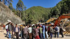Inde: Les 41 ouvriers piégés dans un tunnel devront encore patienter pour voir le jour