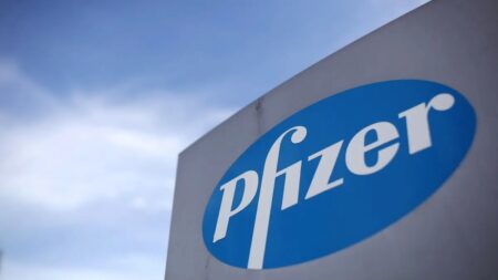 Etats-Unis: Pfizer attaqué en justice pour avoir « sciemment distribué» des médicaments frelatés à des enfants