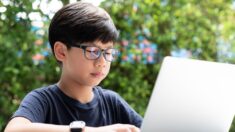 Les écrans à l’école: le tout-numérique, un danger pour les enfants?