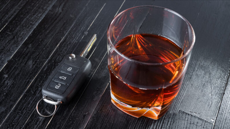 Le curieux personnage a été contrôlé avec 1,6 gramme d'alcool dans le sang. (Photo: Cronislaw/Shutterstock)