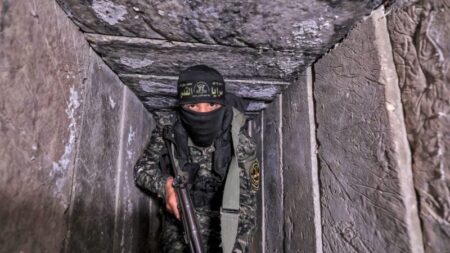 Le monde souterrain du Hamas : utilisés par 30.000 terroristes, des tunnels ont été construits avec des millions d’euros de subventions