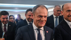 Pologne: le chef de file de la coalition pro-européenne Donald Tusk élu Premier ministre