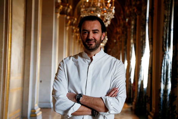 Le chef parisien Cyril Lignac à l'Hôtel de ville de Paris. (Photo FRANCOIS GUILLOT/AFP via Getty Images)