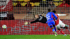 Ligue 1: Lyon poursuit son rétablissement à Monaco grâce à Lopes et Jeffinho