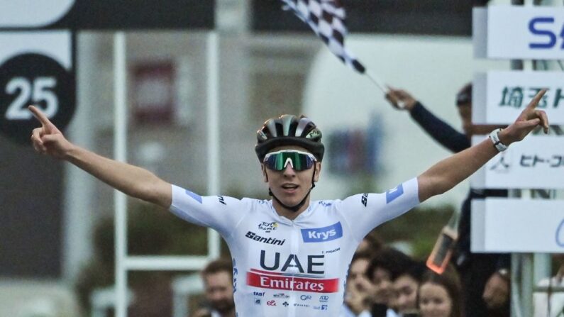 Tadej Pogacar a annoncé lundi qu'il visera le doublé au Tour d'Italie et au Tour de France en 2024.(Photo : RICHARD A. BROOKS/AFP via Getty Images)