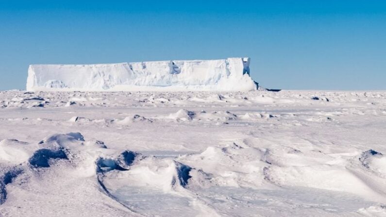 L'immensité de l'Antarctique se rétrécit et s'agrandit à la fois, selon l'endroit où l'on se trouve. Photo : iStock