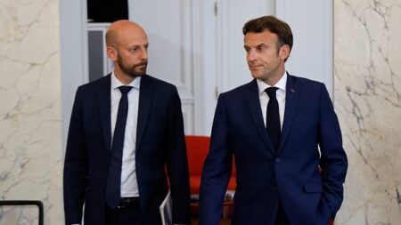 Emmanuel Macron veut que Stanislas Guerini «porte» sa réforme de la fonction publique