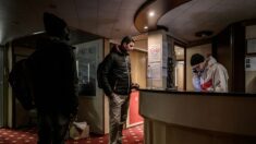 Bordeaux: un bateau de croisière reconverti en hébergements d’urgence pour sans-abris durant l’hiver