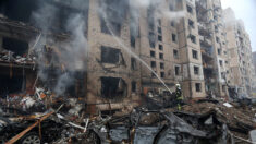 Ukraine: Kiev et Kharkiv attaqués par des missiles russes, au moins quatre morts