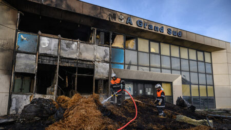 Narbonne: le bâtiment de la Mutualité sociale agricole incendié, en marge des manifestations des agriculteurs