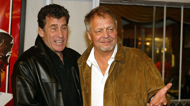 Paul Michael Glaser (à g.) et David Soul alias « Starsky et Hutch » en 26 février 2004. (Photo Carlo Allegri/Getty Images)