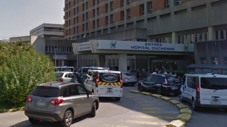 Plusieurs soignants ont été violemment agressés au services des urgences de l'hôpital de Boulogne-Sur-Mer (Pas-de-Calais) dans la nuit du lundi 8 au mardi 9 janvier et un autre dans la nuit du mercredi 10 au jeudi 11 janvier 2024. (Capture d'écran/Google Maps)
