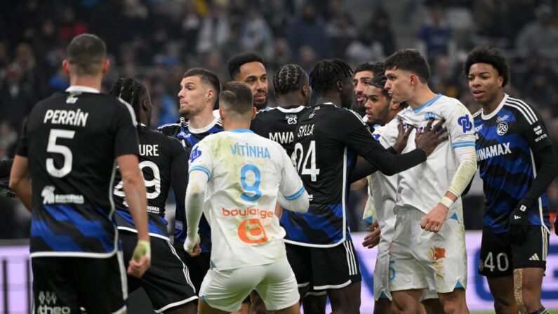 L'OM a été rejoint en toute fin de match vendredi par Strasbourg (1-1) et n'a pu prendre qu'un point pour son premier match de L1 en 2024. (Photo : NICOLAS TUCAT/AFP via Getty Images)