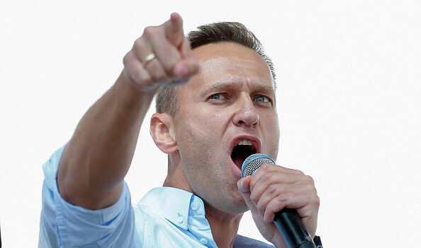 Proche d’Alexeï Navalny agressé : trois suspects « travaillant pour les Russes » arrêtés en Pologne
