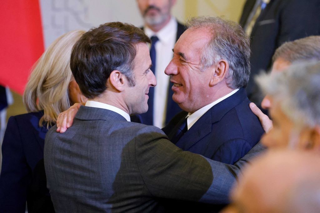 Education nationale François Bayrou, bientôt de retour à la rue de