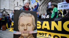 Julian Assange, devenu symbole de la liberté d’informer