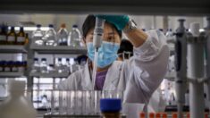 L’arrêt cardiaque soudain d’une jeune Chinoise relance le débat sur la sécurité des vaccins