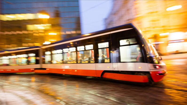 Il a été transporté à l'hôpital Necker. (Photo: Jag_cz/Shutterstock)