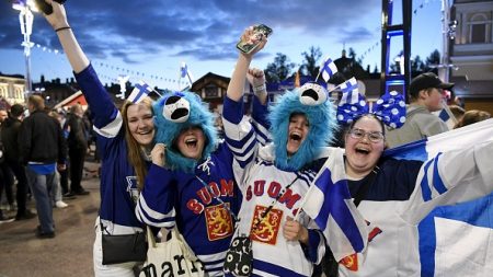 Pays le plus heureux du monde: la Finlande toujours en tête du classement, la France 27e