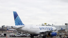 États-Unis: un Boeing 777 se pose en urgence après avoir perdu un pneu au décollage