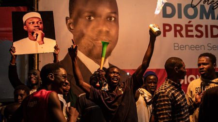 Sénégal: Diomaye Faye, candidat antisystème, remporte la présidentielle