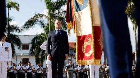 Insécurité, enclavement, autonomie… Emmanuel Macron attendu en Guyane pour discuter des problèmes sensibles