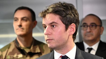 Vigipirate: Gabriel Attal annonce « 4000 militaires supplémentaires » placés « en alerte »