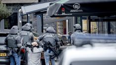 Pays-Bas: tous les otages relâchés, le suspect arrêté