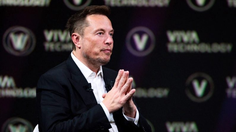 Le PDG de SpaceX, Elon Musk, participe à un événement lors du salon Vivatech consacré aux startups technologiques et à l'innovation, au parc des expositions de la Porte de Versailles, à Paris, le 16 juin 2023. (Joel Saget/AFP via Getty Images)