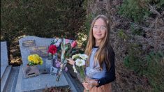 Victoire, 12 ans, fleurit les tombes avec des bouquets invendus pour rendre hommage aux personnes décédées