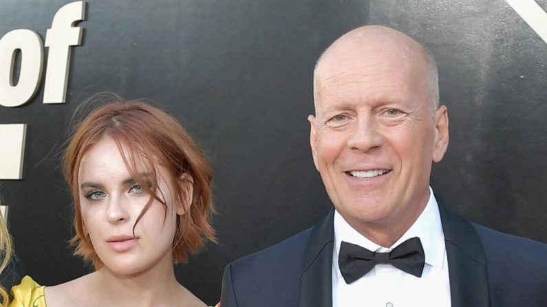 Tallulah Willis (à g.) et Bruce Willis assistent au Comedy Central Roast of Bruce Willis au Hollywood Palladium à Los Angeles le 14 juillet 2018. (Neilson Barnard/Getty Images For Comedy Central)