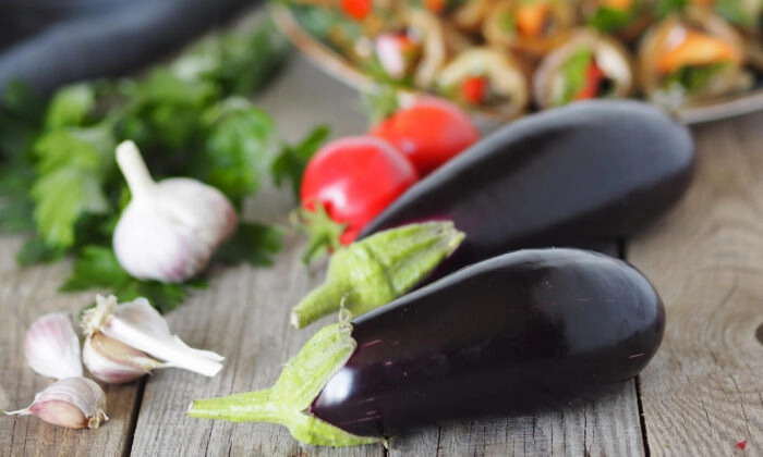 La couleur violet vif de l'aubergine provient des glycosides flavonoïdes ou des antioxydants utiles dans la lutte contre la démence. (Shutterstock)