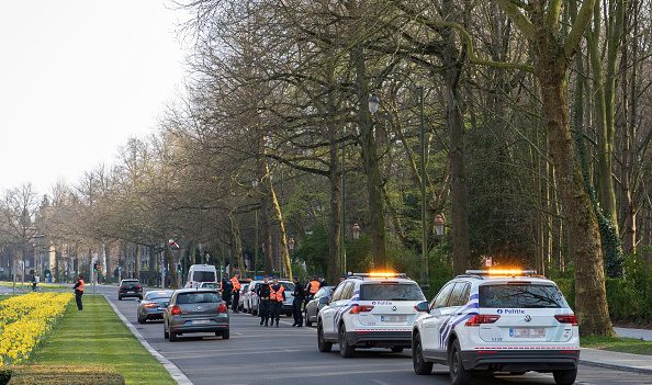 La police belge découvre que cet automobiliste a plus de 6 millions d’euros d’amendes impayées, lors d’un contrôle