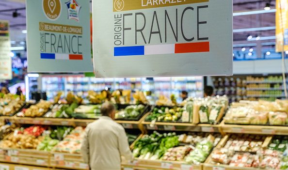 « Shrinkflation » : que signifient ces nouvelles affichettes sur les produits du supermarché ?