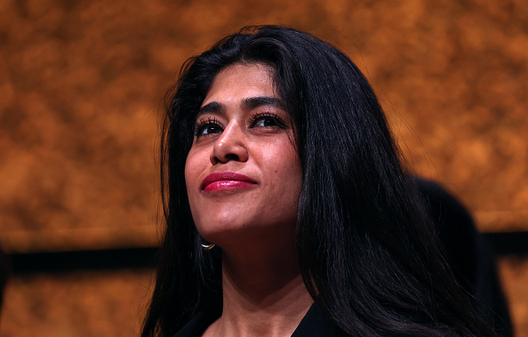 Rima Hassan, avocate franco-palestinienne, fondatrice de l'Observatoire des Camps de Réfugiés (OCR) et membre de la liste du LFI. (Photo PASCAL GUYOT/AFP via Getty Images)