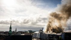 « Nous reconstruirons Børsen » : l’incendie de la vieille Bourse maîtrisé, à Copenhague