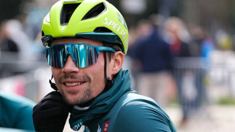 Le Slovène Primoz Roglic a remporté lundi la première étape du Tour du Pays basque sur un contre-la-montre autour d'Irun en devançant le Belge Remco Evenepoel, champion du monde de la discipline. (Photo : THOMAS SAMSON/AFP via Getty Images)
