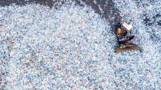 Du bac de recyclage au site d’enfouissement : les grands enjeux du recyclage du plastique