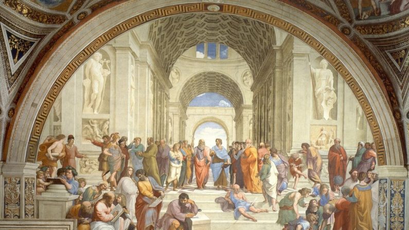 Pour Pythagore, 100 était un nombre « divinement divin ». Dans « L'école d'Athènes » de Raffaello Sanzio da Urbino, Pythagore est représenté en deuxième position en partant du bas à gauche, écrivant un texte détaillé dans un livre relié avec une plume d'oie. (Domaine public)