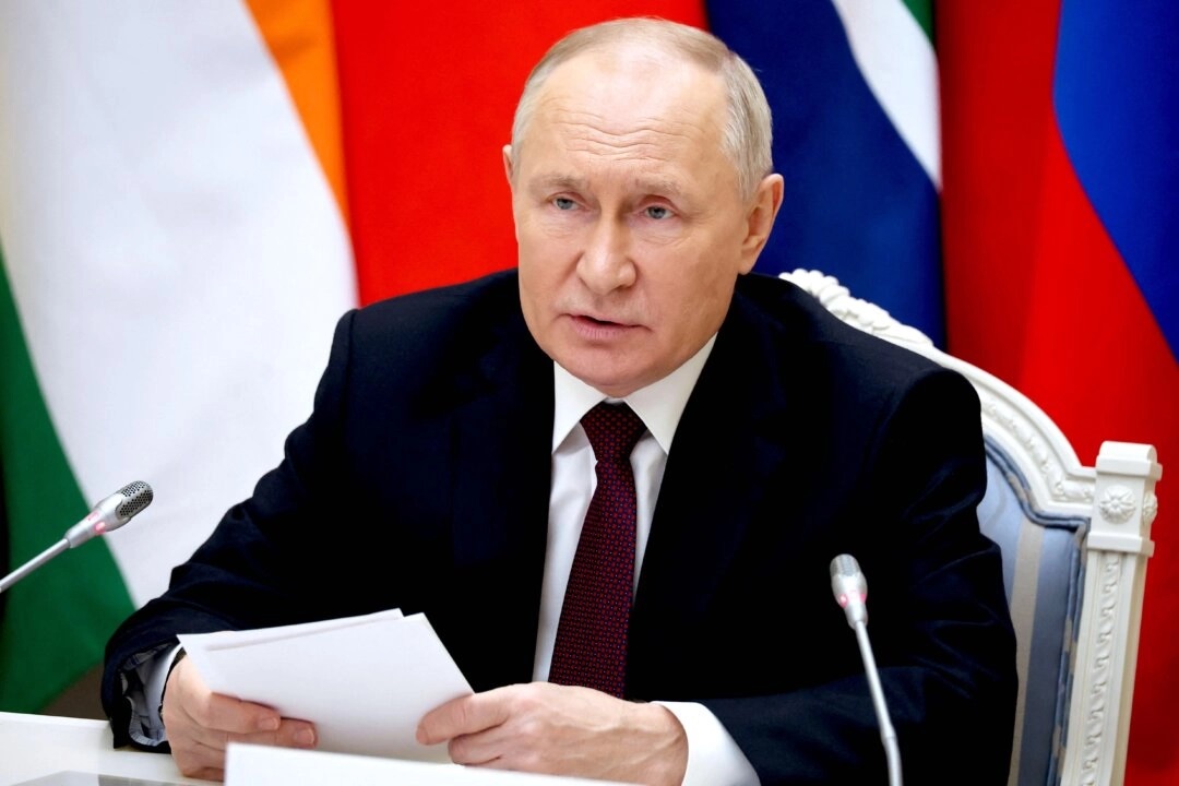 Vladimir Poutine annonce qu'il se rendra en Chine en mai
