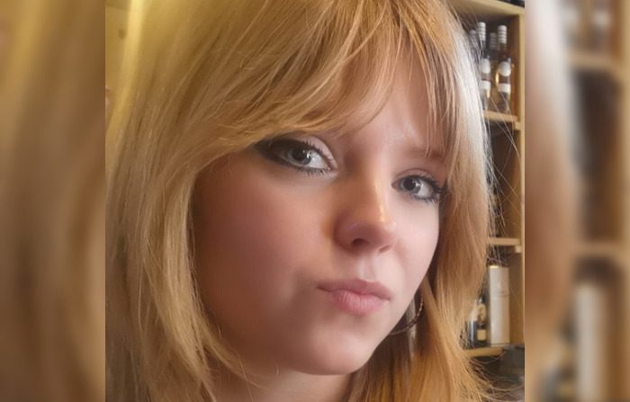 Inès Piedanna, une adolescente de 16 ans, a disparu le 18 mars 2024 à Dunkerque. Angélique Bryckaert, sa mère, lance un appel à l’aide pour aider les recherches. (Capture d’écran compte Facebook Disparition Inquiétante Inès Piedanna)