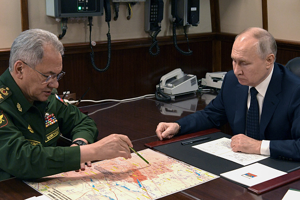 Russie : le ministre de la Défense Sergueï Choïgou limogé