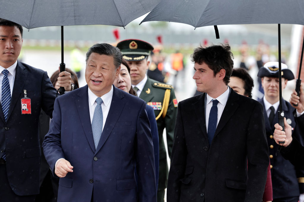 Rencontre Macron-Xi Jinping : "Pékin veille à ce que la guerre en Ukraine et au Moyen-Orient s’installe", déclare Emmanuel Lincot