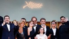 Artus et l’équipe de « Un p’tit truc en plus » ovationnés à Cannes