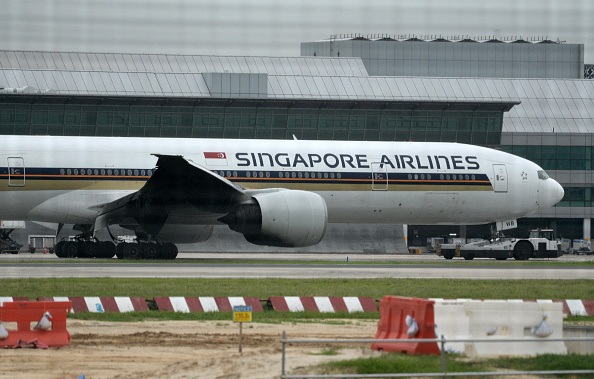 Une personne est morte et plusieurs autres blessées après de "fortes turbulences" sur un vol de Singapour Airlines en provenance de Londres