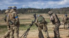 Les troupes françaises en Ukraine seront considérées comme des cibles légitimes, prévient Moscou