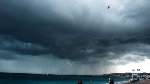 Orages : dix départements du centre-est placés en vigilance orange