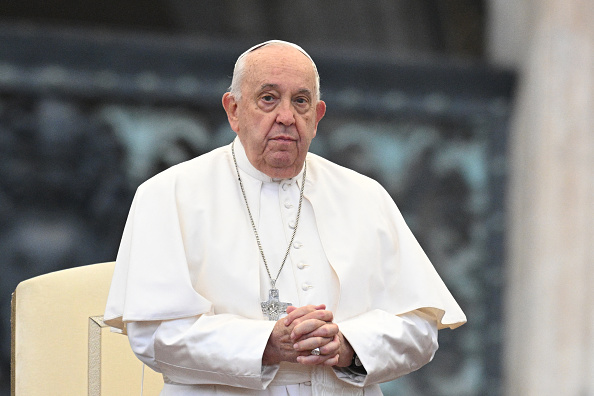 Le pape François, le 23 octobre 2024 sur la place Saint-Pierre au Vatican.  (TIZIANA FABI/AFP via Getty Images)