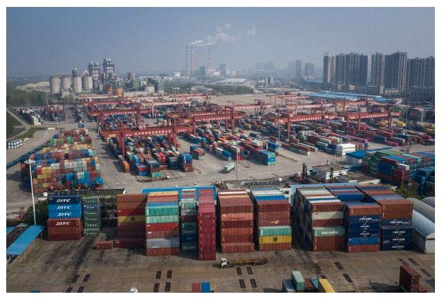 Le port de Yangluo à Wuhan, province chinoise du Hubei, le 12 avril 2020 (Getty Images)